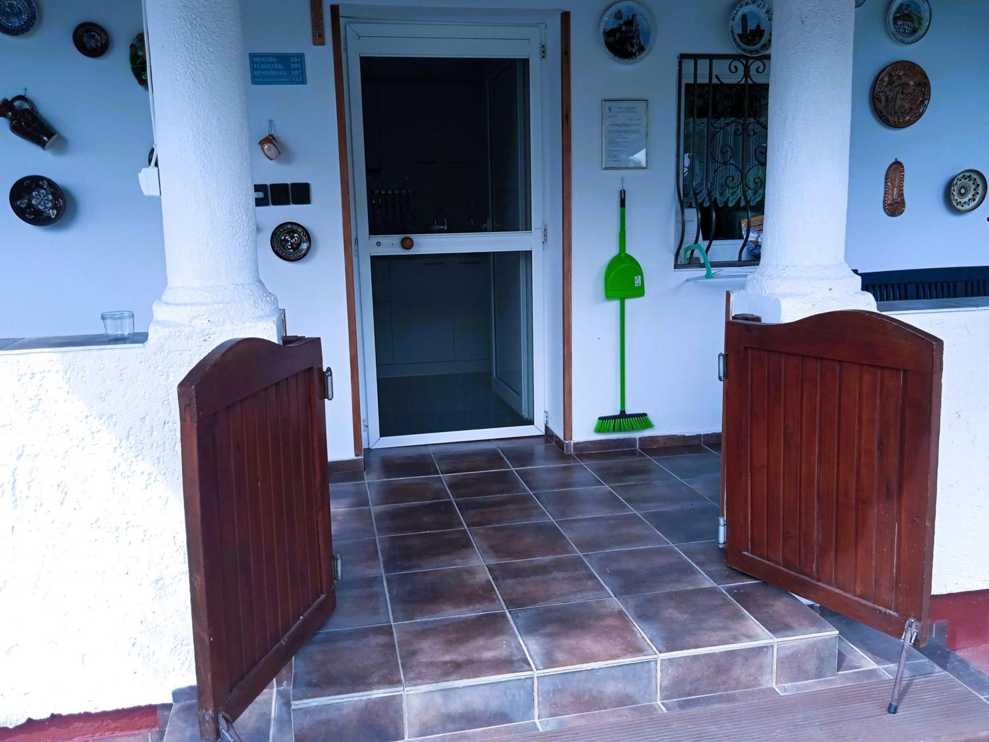 Harmony Vendeghaz Egerszalok Apartment ภายนอก รูปภาพ