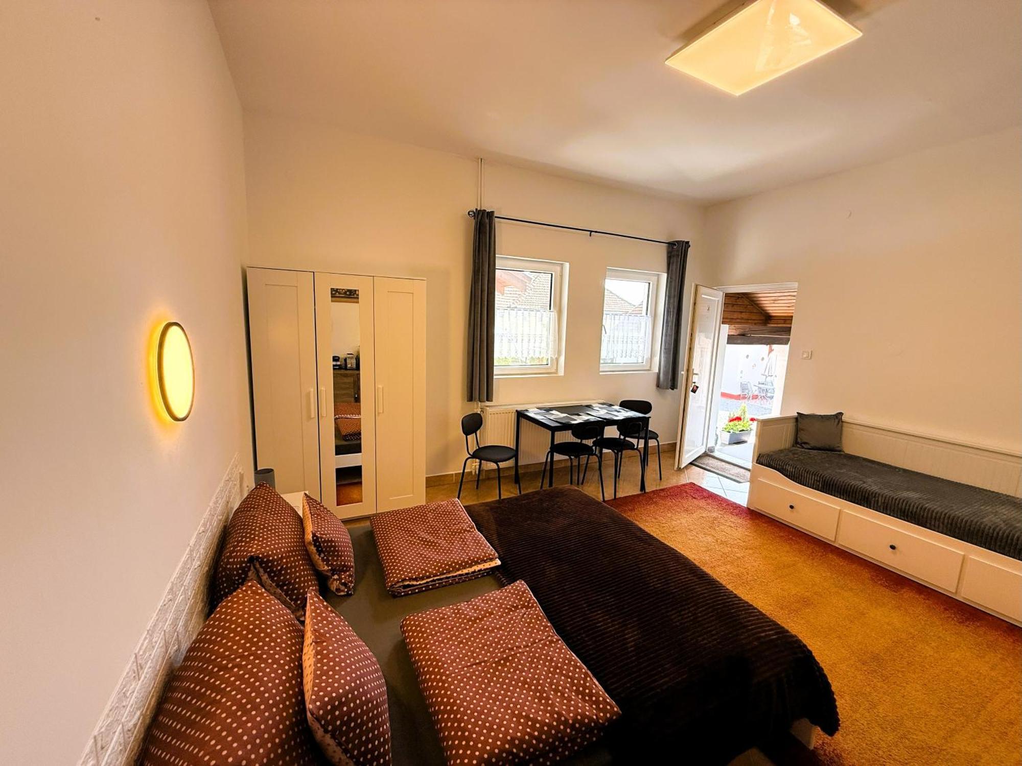 Harmony Vendeghaz Egerszalok Apartment ภายนอก รูปภาพ